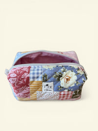 Quilted Coastal Country Makeup Bag